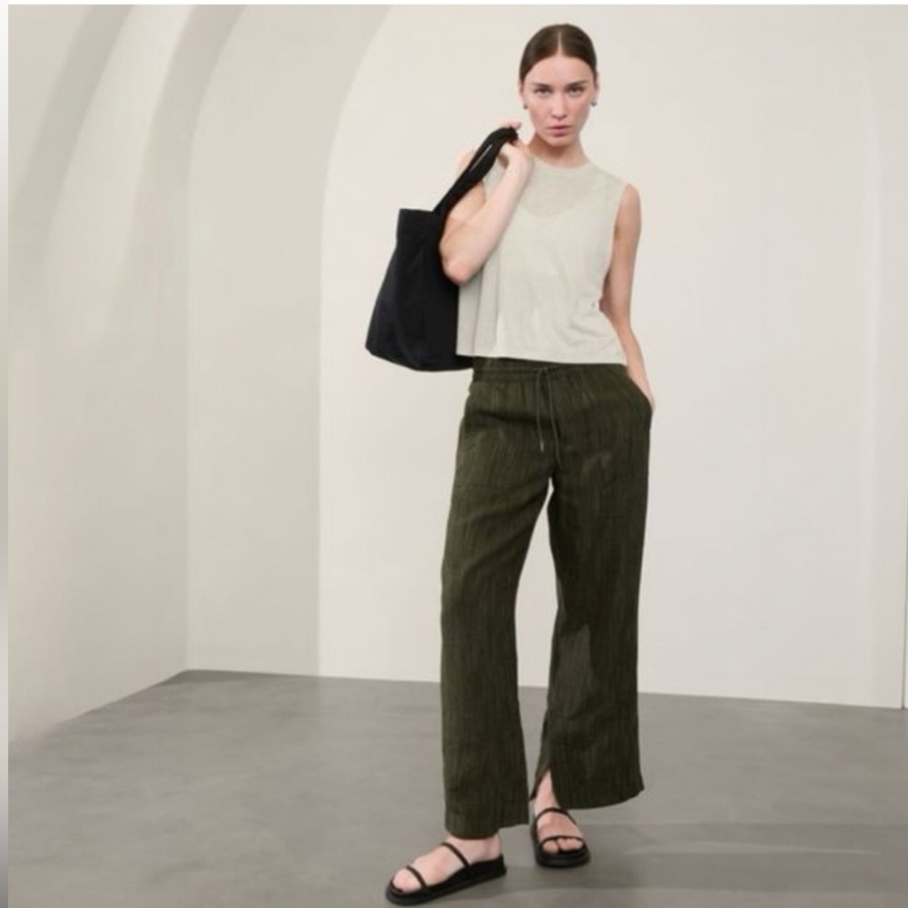 Athleta Retreat Linen Mid-Rise Wide Leg Pant NWT Olive Large PETITE SOLD OUT